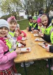 b373c70f-ab51-408a-b3ef-9b745a8c5677