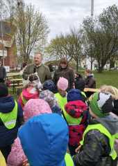 b430f1f8-00fa-4446-aa02-351d49587f6b